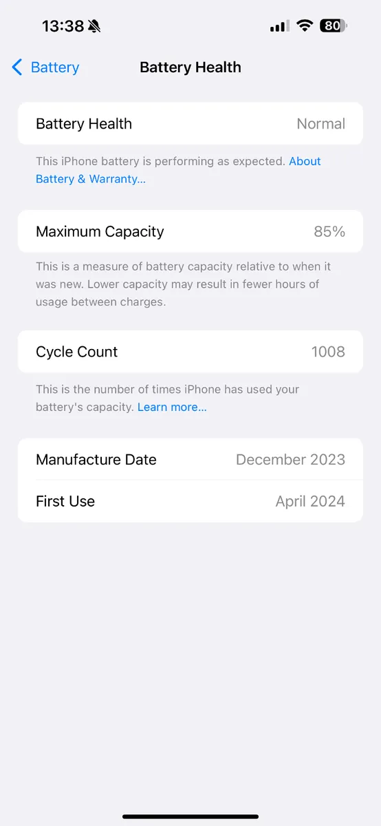 iPhone 15 Pro Max — 256Go — التيتانيوم الأسود 4