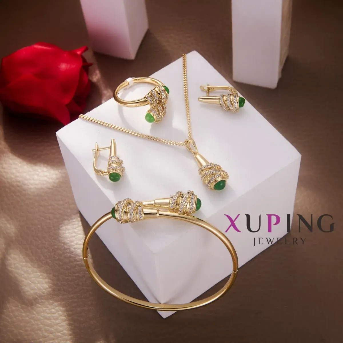 Parure Femme XUPING – 4 Pièces Élégantes