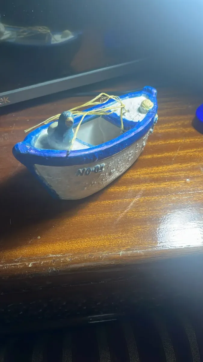 قارب زجاجي 2