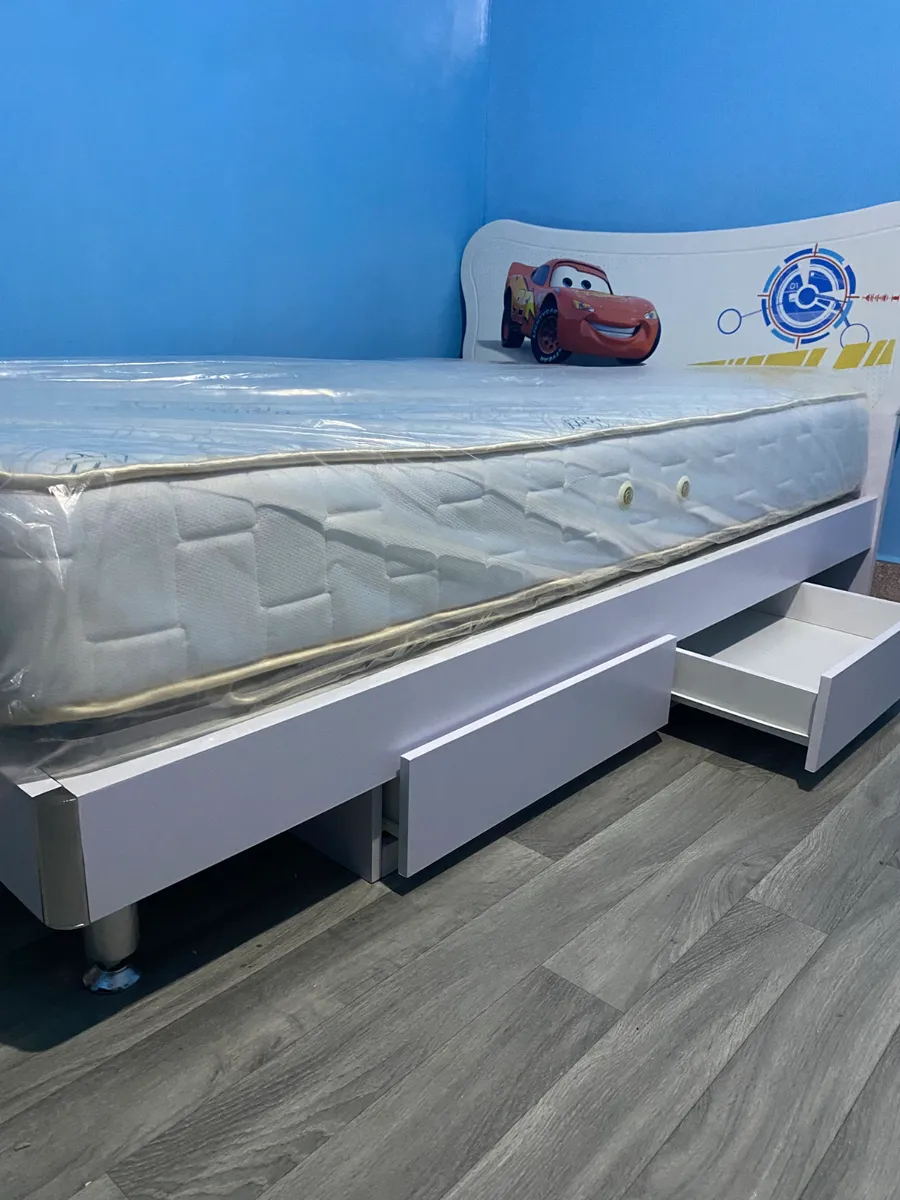 Chambre enfant presque neuf 