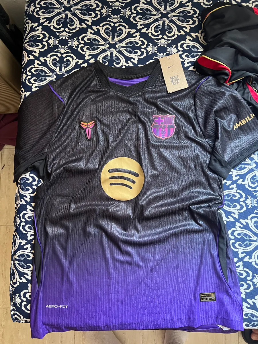 Barca 26/27 player version | jdid🌟taille Xl