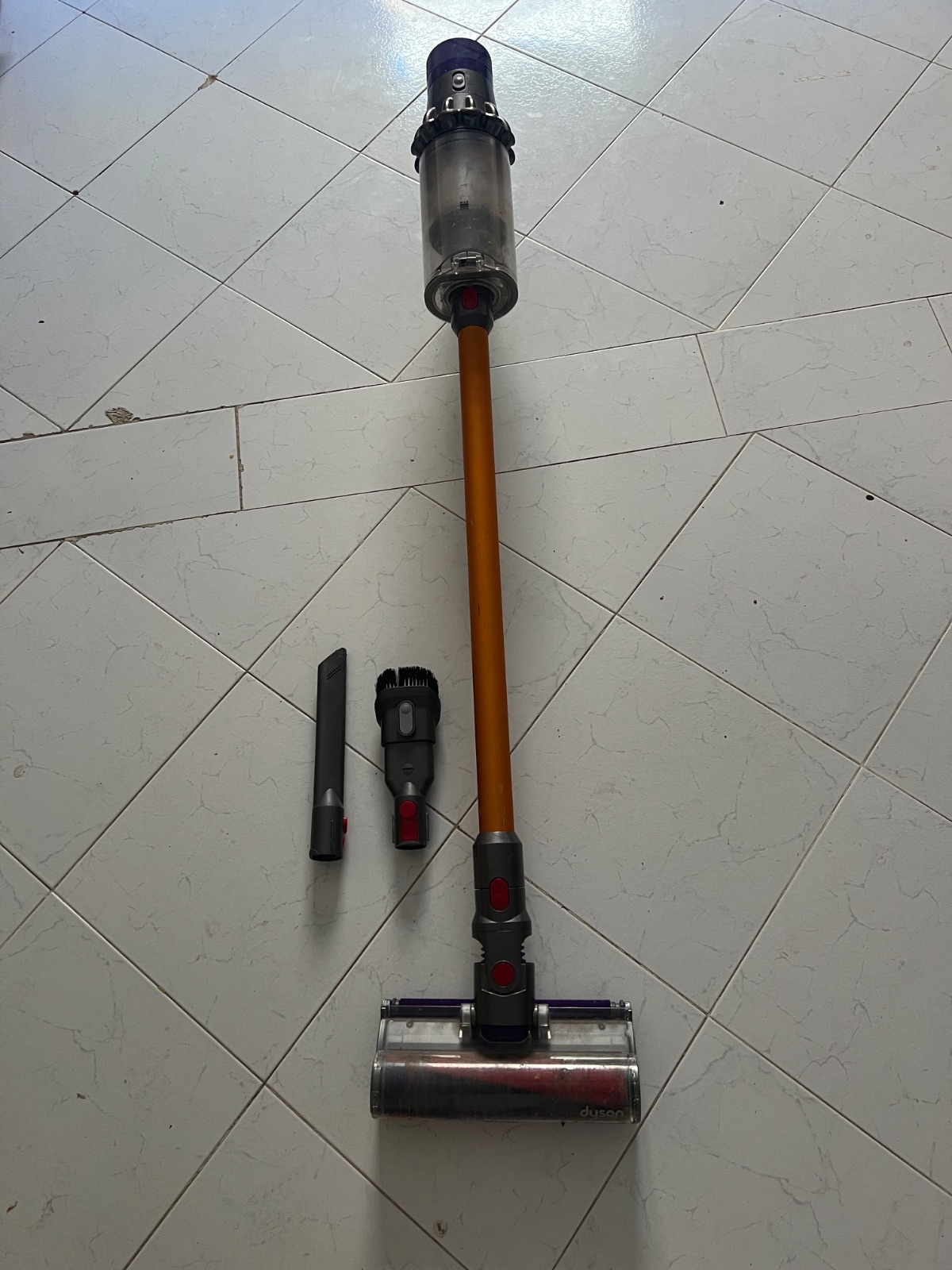 Aspirateur Dyson v10