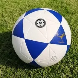 ⚽ Size 5 Football Ball – Excellent Condition