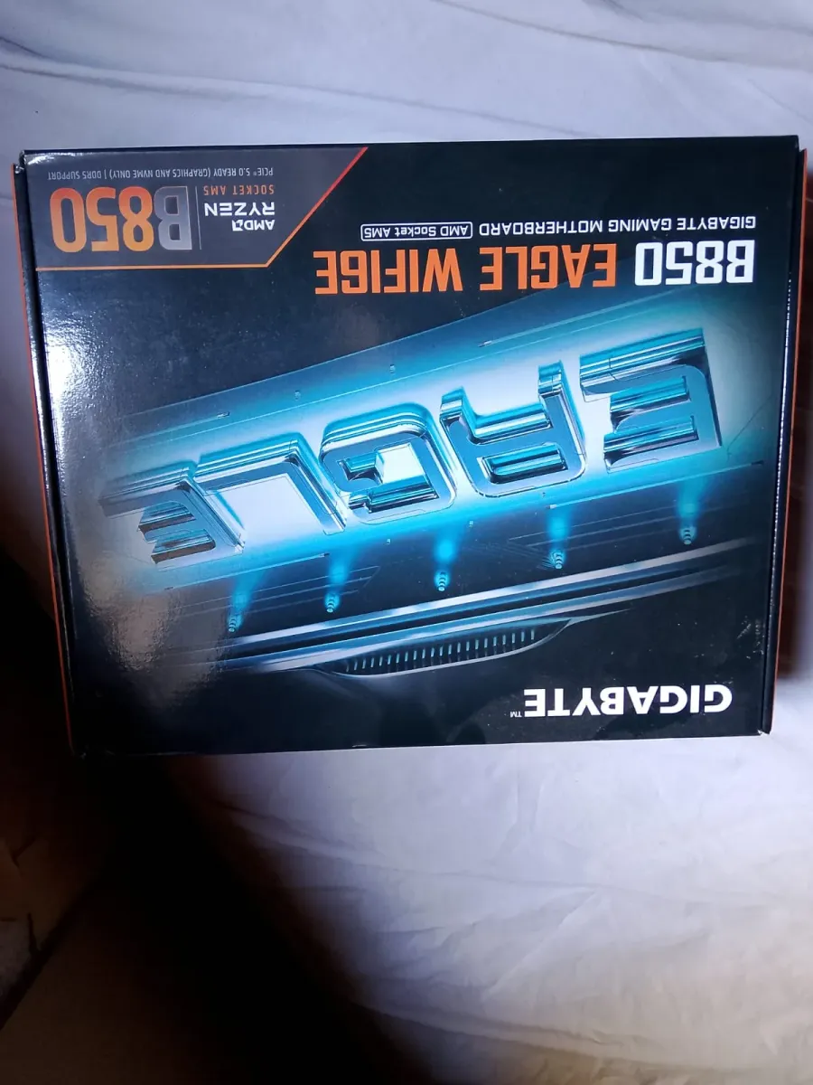 PC GAMING HAUTES PERFORMANCES – RYZEN 7 7800X3D + RTX 4070 12GB