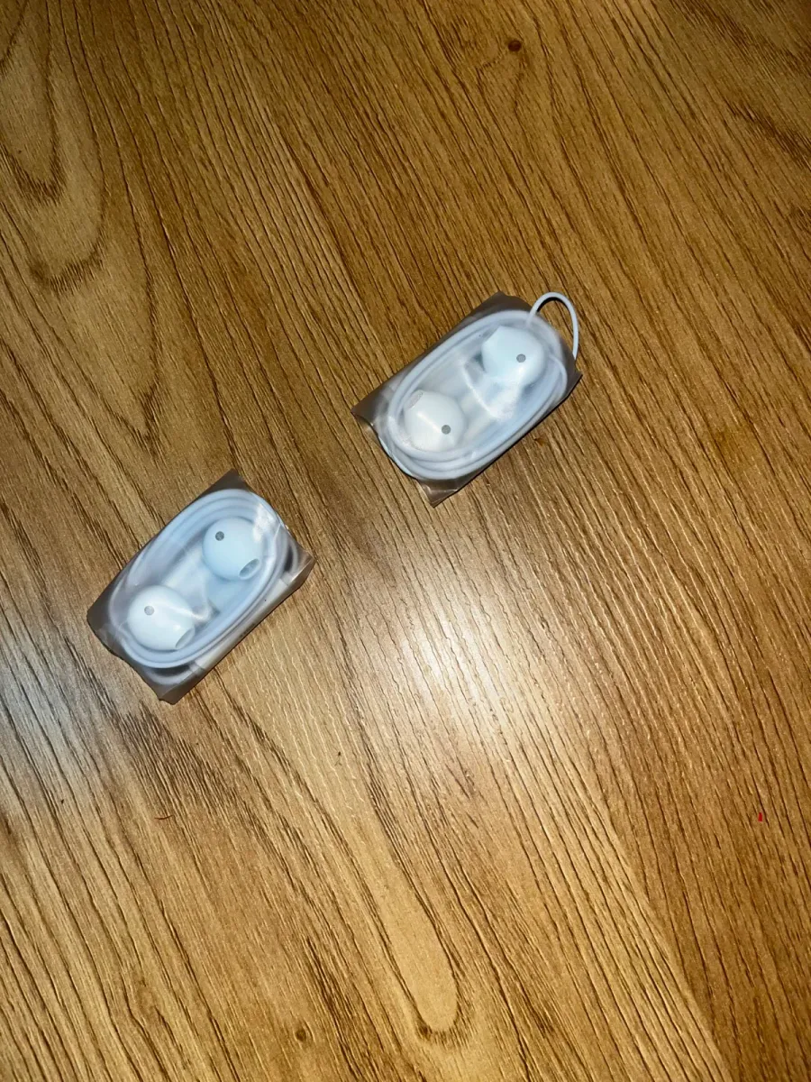 New wired earphones 3