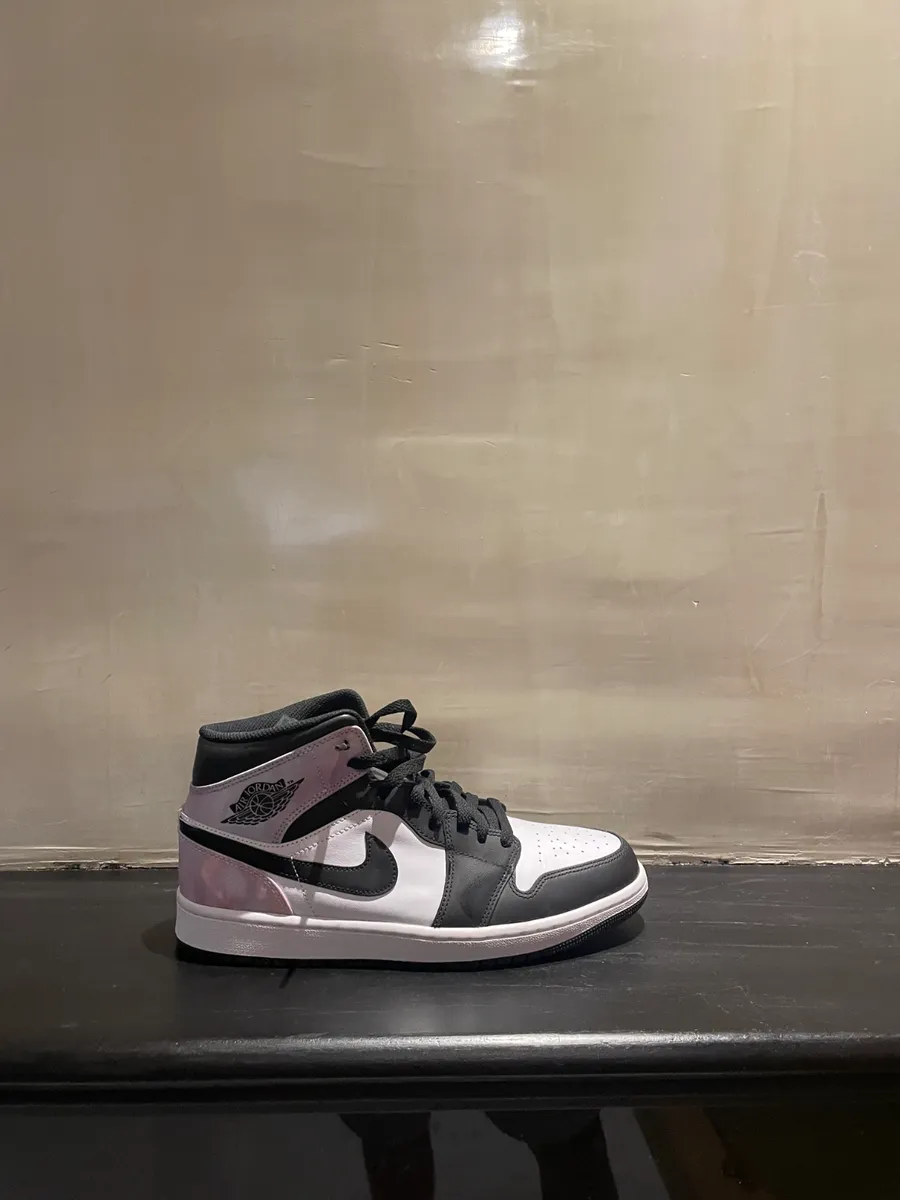 Jordan original jamais utilisé du dubai