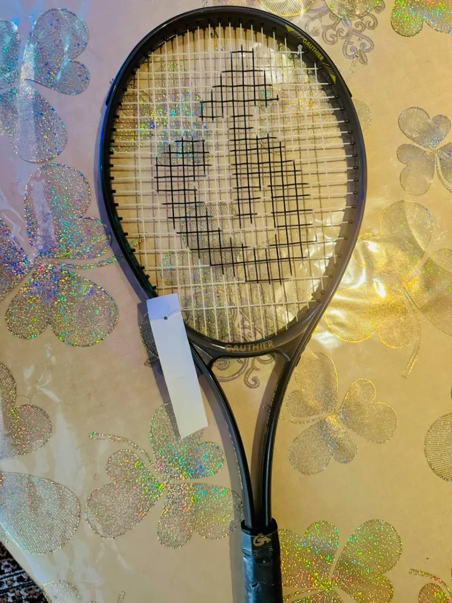 Raquette de tennis Gauthier + housse – Très bon état