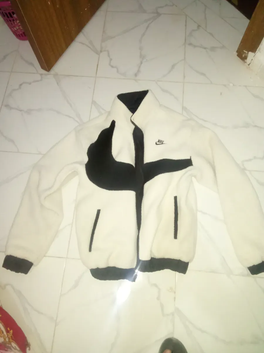 Nike deux face