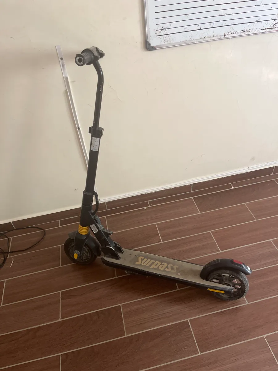 Trottinette surpass