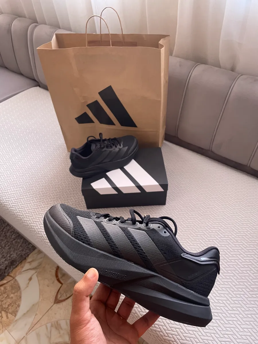 🔥 Adidas Originale Neuve 100% – Jamais Portée – Taille 42