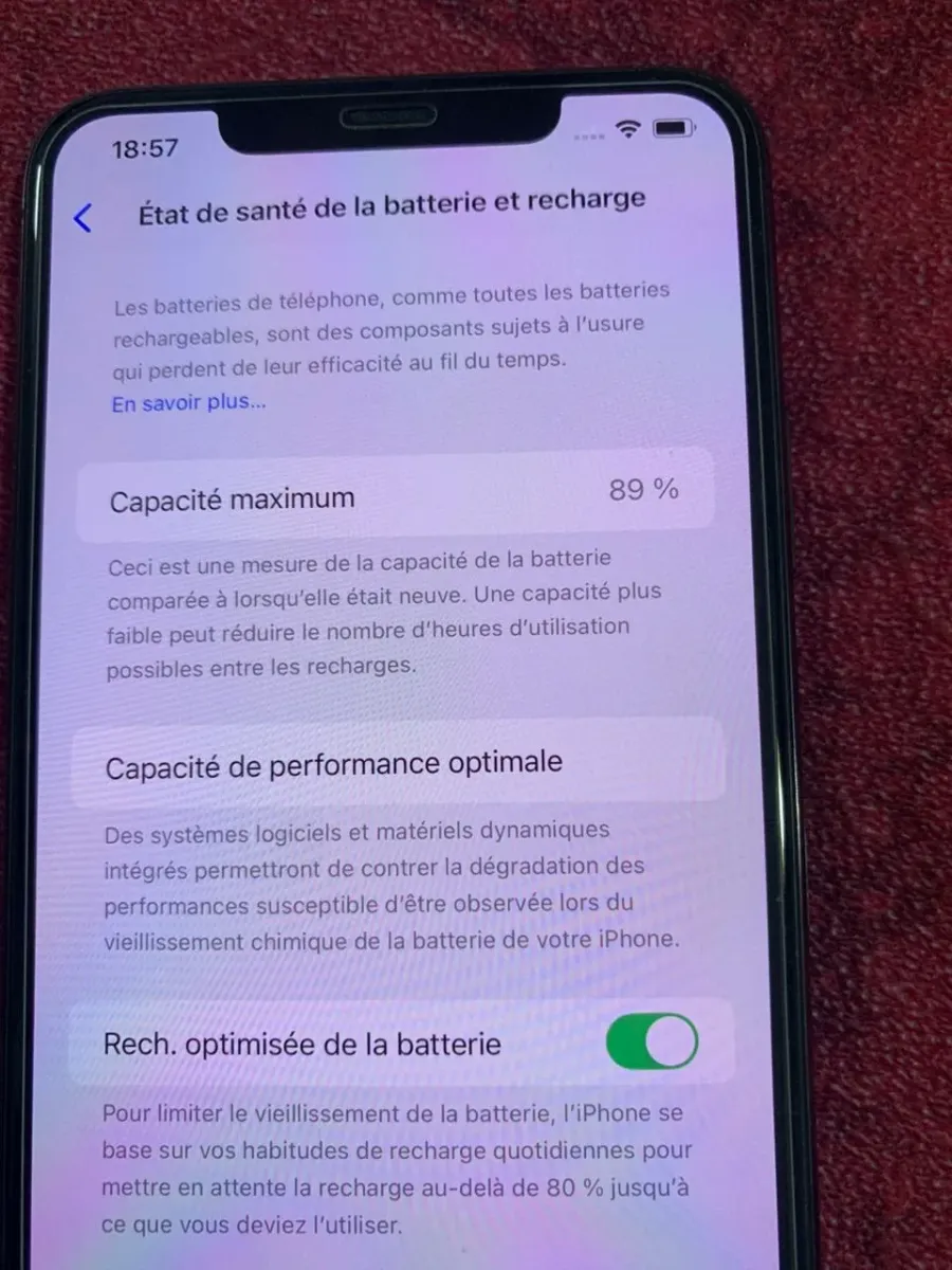 IPHONE 11 PRO MAX 2