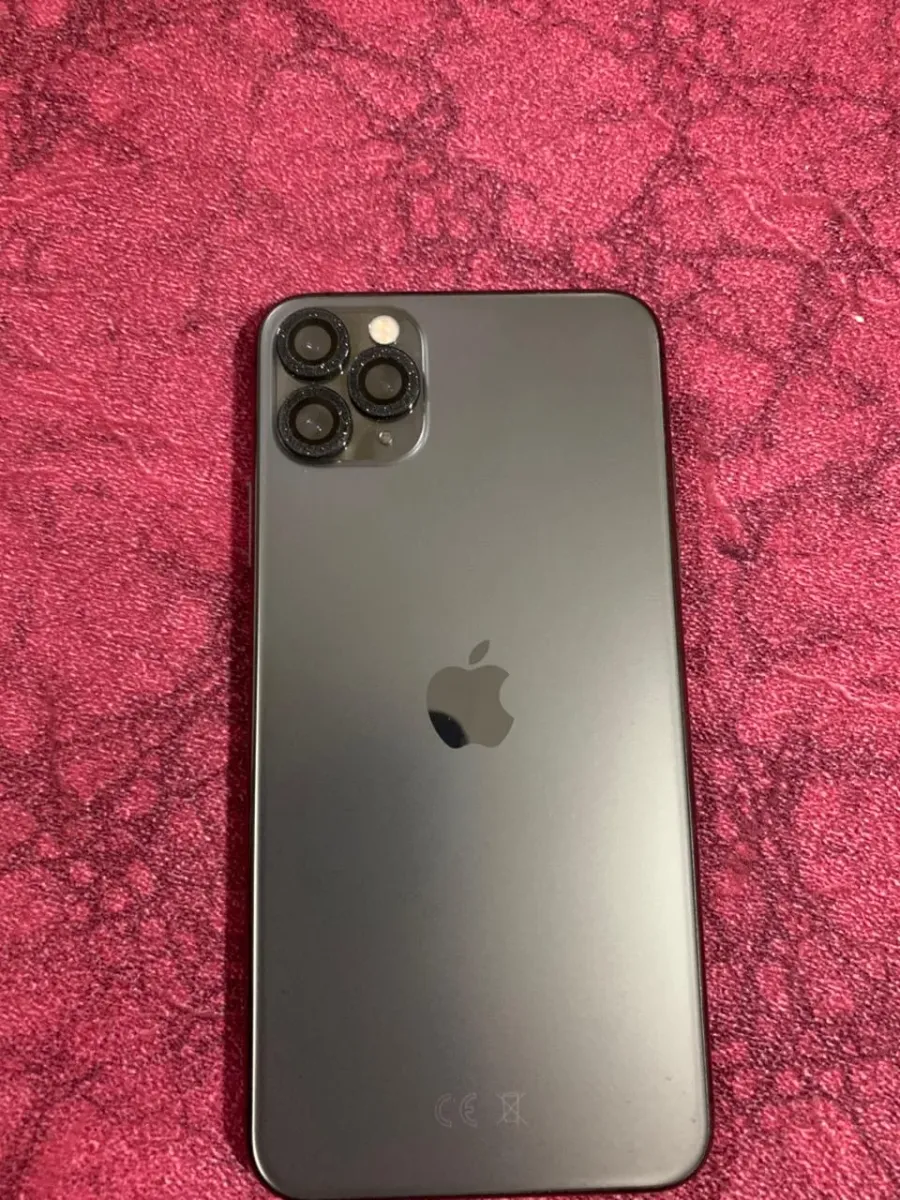 IPHONE 11 PRO MAX 5