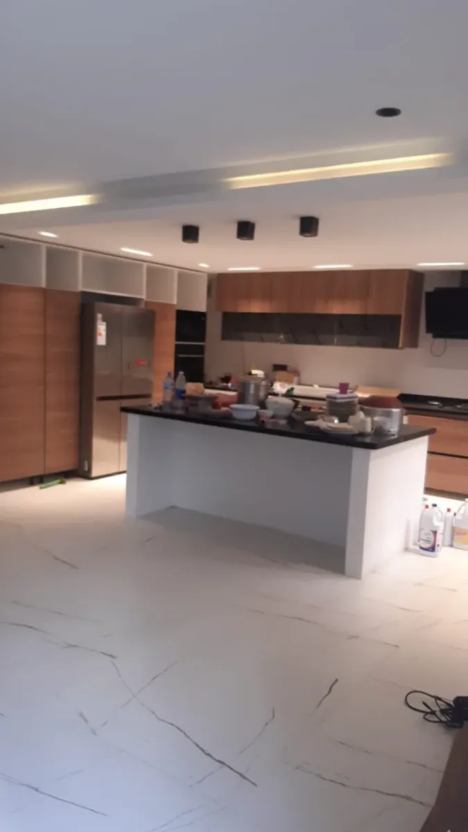 Cuisine équipée moderne 5