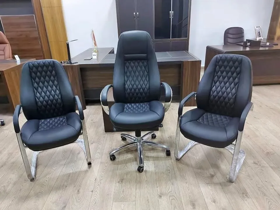 🪑 Pack Chaises Importées – Élégance, Confort et Qualité