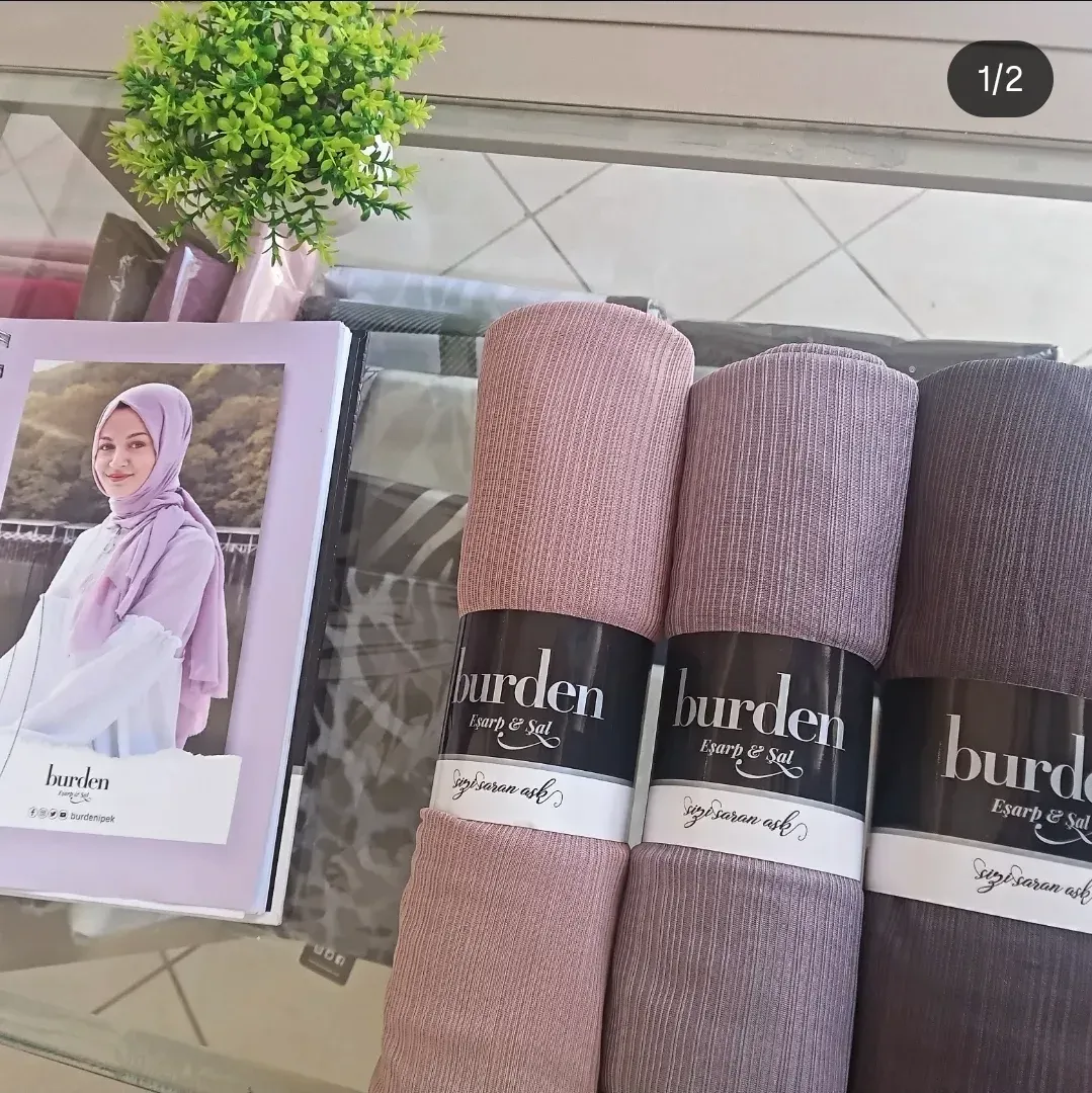 Destockage de Chales importés de Turquie